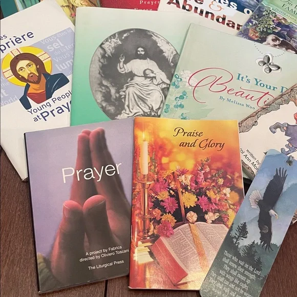 Assorted Inspirational Book Collection - Picture 9 of 9